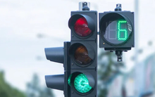 Thủ tướng yêu cầu sớm khắc phục hệ thống đèn tín hiệu giao thông bất hợp lý