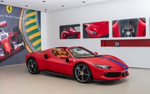 Ảnh thực tế Ferrari 296 GTS độc nhất Việt Nam: Màu sơn giống xe đua F1, nhiều chi tiết hiếm có trên siêu xe trong nước