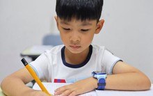 Học sinh tiểu học tả "nhà của bà nội": Có rất nhiều thứ nhưng lại mất đi 1 thứ, giáo viên đọc xong nước mắt chảy từng hàng