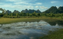 Hiếm ai “flex” thiên nhiên Việt Nam đỉnh như Victor Vũ, có nơi phải dừng đón khách vì quá hot