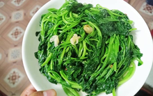 Người Việt có 1 loại rau tăng sinh collagen tự nhiên, chống tia UV tốt ngang kem chống nắng, biết tận dụng còn phòng nhiều bệnh mãn tính