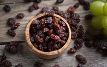 Việt Nam có 4 loại quả bổ dưỡng, chống tia UV tốt ngang kem chống nắng, biết tận dụng cực kỳ tốt cho sức khỏe