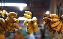 Mua chuối đừng chỉ nhìn giá! Người sành chọn chuối sẽ né ngay 4 loại "rẻ mà nguy" này