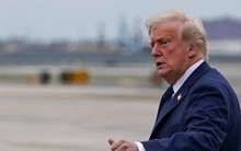 Tổng thống Mỹ Donald Trump mít tinh mừng 100 ngày cầm quyền