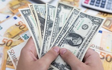 Ngày 28/4: Ngân hàng Nhà nước tăng tỷ giá trung tâm, VietinBank nâng mạnh giá mua USD