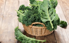 Đi chợ phải lưu ý 4 loại rau này vì có thể “ngậm” nhiều thuốc trừ sâu, toàn rau quen thuộc nhiều người ăn mỗi ngày