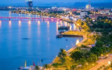 Không đi công tác ngoại tỉnh, gấp rút sắp xếp bộ máy