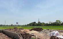 Hà Nội: Để xảy ra vi phạm về đất đai, 2 chủ tịch xã bị tạm đình chỉ