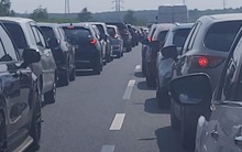 Ùn ứ nhiều km trên đường cao tốc TP HCM - Long Thành - Dầu Giây, nhiều người lắc đầu ngao ngán