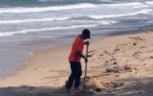 Clip “nhân viên khu du lịch chôn rác trên bờ biển Mũi Né” khiến nhiều người sốc