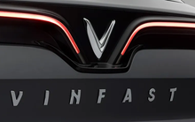 Tỷ phú Phạm Nhật Vượng có động thái lớn tại thị trường 'siêu đặc biệt': Phủ sóng hơn 100 xưởng dịch vụ, thêm 1 siêu phẩm sắp cập bến?