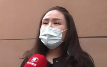 10 năm liền nộp 355 triệu đồng mua bảo hiểm cho con, đến hạn rút tiền người phụ nữ nhận được thông báo: “Đợi con cô 60 tuổi hãy quay lại”