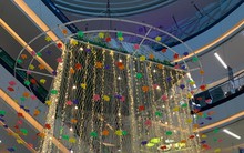 Hình ảnh mới của lưới an toàn tại Vạn Hạnh Mall gây ngỡ ngàng, người tận mắt chứng kiến thốt lên 1 điều