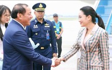 Thủ tướng Thái Lan đến Nội Bài, bắt đầu thăm chính thức Việt Nam