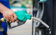 Giá xăng vượt 19.500 đồng/lít từ 15 giờ chiều nay