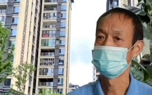 Trồng rau ở ban công nhà mình, người đàn ông bị quản lý chung cư khởi kiện, tòa án tuyên bố: “Anh phải bồi thường cho họ 467 triệu đồng”