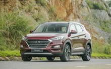 Ngày này năm xưa: Bộ đôi Elantra, Tucson cùng ra mắt, đều giảm doanh số nhưng vị thế hoàn toàn trái ngược