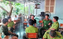 Vì sao kiểm lâm phải yêu cầu chứng minh nguồn gốc chim cảnh tại quán cà phê?