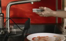 6 thói quen tưởng bình thường nhưng khiến bát đĩa càng rửa càng bẩn, cả nhà ăn "độc tố" mỗi ngày sớm muộn cũng ung thư