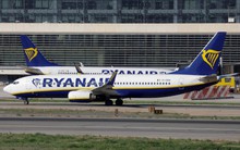 Bức xúc với thuế quan của ông Trump, một hãng hàng không châu Âu dọa hủy mua 330 máy bay Boeing và chuyển sang mua Comac của Trung Quốc