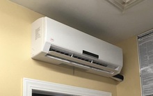 Bật điều hòa nên đóng kín cửa hay để hé cửa?