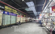 Cảnh khó tin tại thủ phủ thời trang lớn nhất miền Bắc