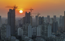 Trung Quốc cắt giảm lãi suất thế chấp tham chiếu để thúc đẩy thị trường bất động sản