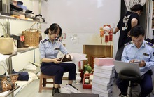 Ngang nhiên bán hàng hiệu giả ở các tuyến phố du lịch trung tâm TP Đà Nẵng