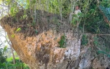 Sóng thần ném tảng đá 1.300 tấn lên bờ: Bí ẩn 7.000 năm chưa có lời giải