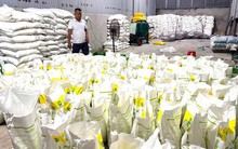 Bên trong công ty nghi làm phân bón giả ở Đồng Nai