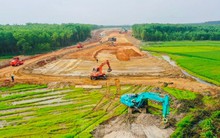 Tiến độ giải ngân, giải phóng mặt bằng chậm, Bộ Xây dựng nhắc nhở 11 địa phương và Ban Quản lý dự án Hàng hải và đường thủy