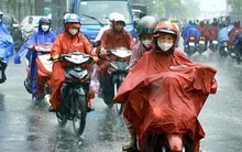 Mưa từ đêm đến sáng, trong ngày thời tiết TP HCM ra sao?