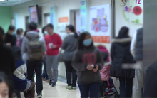 Nóng: Biến chủng NB.1.8.1 tăng vọt gấp 5 lần chỉ trong 1 tháng, nguy cơ tái nhiễm cao dù đã từng mắc COVID-19