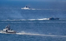 Nga triển khai 11 chiến hạm sau khi EU bắt đầu bắt giữ tàu của Hạm đội bóng tối