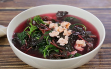 Người Việt có 1 loại rau đang vào mùa, giúp chống rụng tóc, kích thích mọc tóc con, biết dùng còn trị nhiều bệnh mãn tính