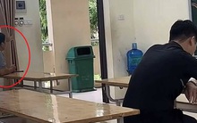 Có một kiểu đi họp phụ huynh rất tịnh tâm, cho đến khi nhận bảng điểm: Khoảnh khắc "buông bỏ" khiến ai cũng đồng cảm