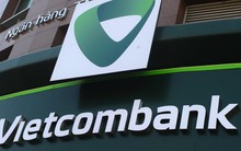 Vietcombank cập nhật thông tin thu phí một dịch vụ chuyển tiền online