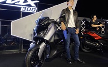 Yamaha XMAX 300 ra mắt Việt Nam: Giá 140 triệu đồng, động cơ 292cc, tiêu thụ 3 lít/100 km, thêm màu mới, có cổng sạc Type C