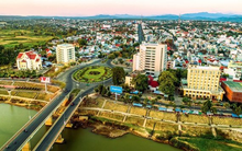 Từ một thị xã nhỏ bé, nghèo nàn, "lột xác" ngoạn mục, bứt phá thành đô thị năng động, phát triển