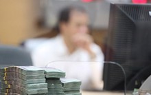 Thấy gì từ việc lãi suất huy động nhen nhóm tăng?