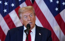 Tổng thống Mỹ Trump tuyên bố ngừng tấn công Yemen vì phong trào Houthi 'đầu hàng'