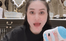 Nghi vấn chất lượng dung dịch vệ sinh Đoàn Di Băng quảng cáo có thể gội đầu, rửa mặt?