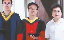 Thủ khoa đại học, Tiến sĩ danh giá kiếm hơn 40 tỷ đồng/năm TỰ VẪN vì bị đuổi việc - Câu chuyện đau lòng là bài học cảnh tỉnh nhiều cha mẹ!