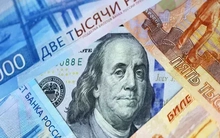 'Vượt mặt' đồng USD, tiền Nga tăng giá mạnh nhất thế giới