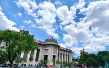 Thường trực Chính phủ yêu cầu Ngân hàng Nhà nước kiểm tra và xử lý nghiêm các hành vi tiếp tay thao túng giá bất động sản, tạo mặt bằng giá 'ảo', làm 'méo mó' thị trường