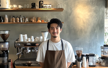 Bỏ hàng trăm triệu để đầu tư quán, bán cốc cà phê 15.000 - TẠI SAO VẪN LÃI?