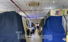 Cảnh chưa từng thấy tại những 'thiên đường mua sắm' ở TPHCM