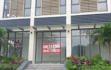 Buồn của shophouse triệu đô: Giá cao, mua vào dễ bán ra khó, bỏ hoang mòn mỏi chờ khách thuê