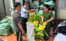 Giả thương hiệu gạo ST25, hai cửa hàng ở Hà Nội bị xử phạt, buộc tiêu hủy bao bì vi phạm