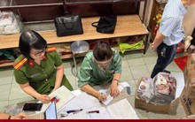 Phát hiện cơ sở 'phù phép' đậu tương, hạt bắp thành cà phê xay ở Huế